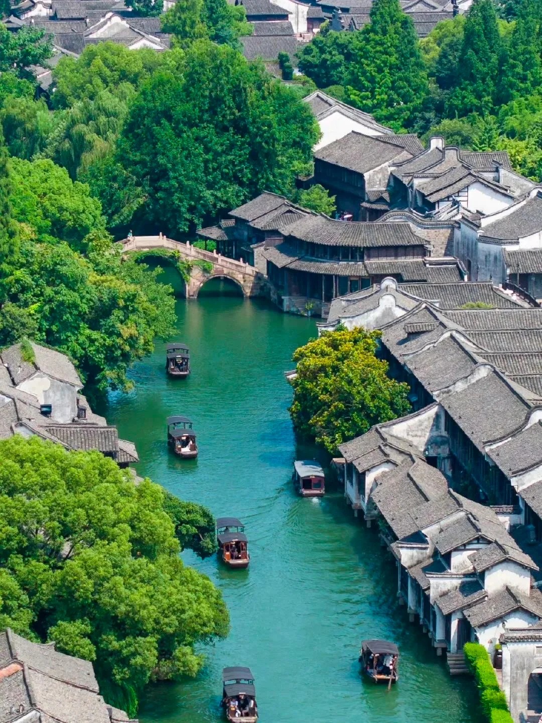 Xung quanh Ô Trấn có những địa điểm vui chơi nào khác? 