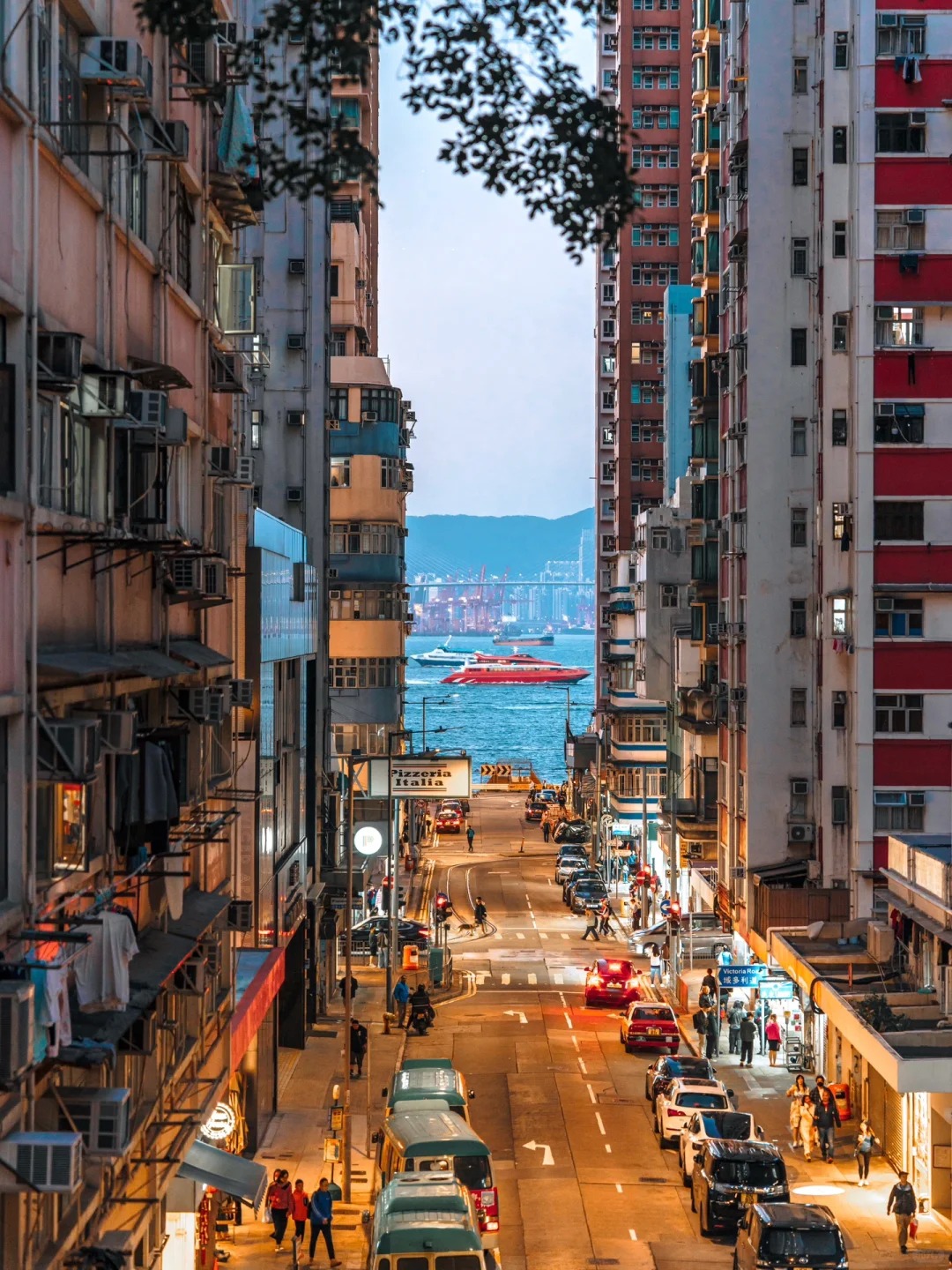 HONGKONG – THẨM QUYẾN- QUẢNG CHÂU 5 NGÀY 4 ĐÊM BAY VNA